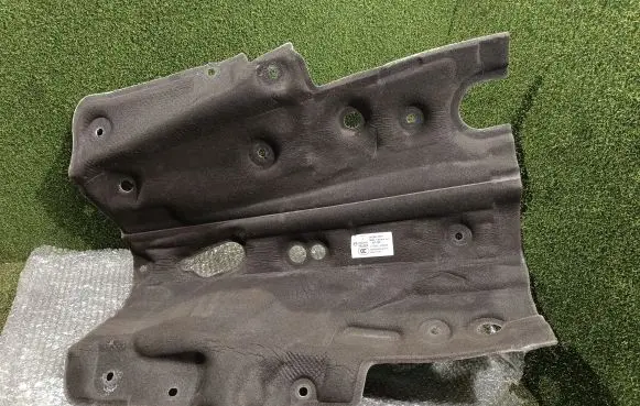 Porsche Cayenne (9Y0 9Y3) Rear sound insulation 9Y0864843 9Y0864843A