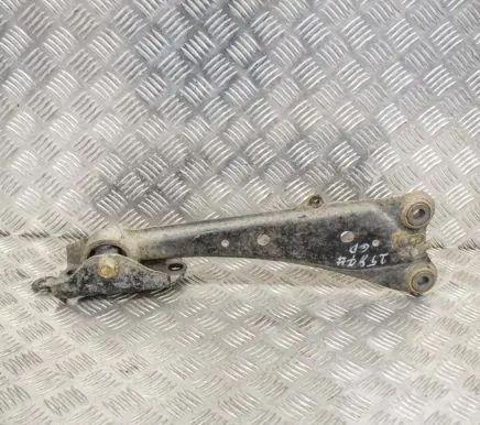 Toyota RAV 4 (XA40) Rear upper control arm/wishbone