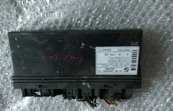 BMW 5 E60 E61 Comfort/convenience module 6945029