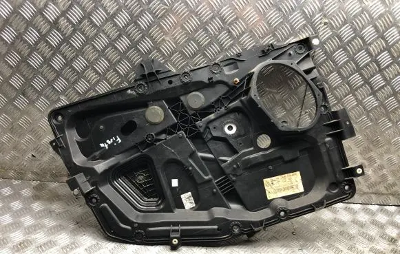 Ford Fiesta Front window lifting mechanism without motor