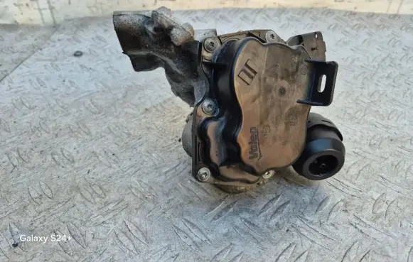 Ford Mondeo MK IV EGR valve 30725855 V29012928AV0L