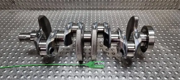 Volkswagen Golf VII Crankshaft S27698572 04E 05EE