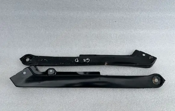 Volkswagen Golf VII Radiator support slam panel bracket 5G0805931 5G0805932