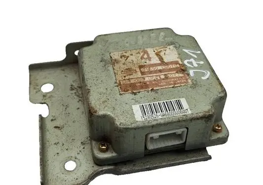 Nissan X-Trail T30 Torque split ecu control unit/module 41650EQ070