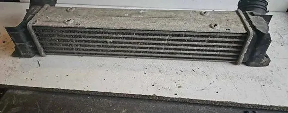BMW 3 E90 E91 Intercooler radiator 3093796