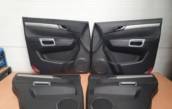 Opel Antara Front door card panel trim 96662205 96662206