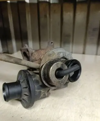 Mercedes-Benz Vaneo W414 Turbo A6680960399