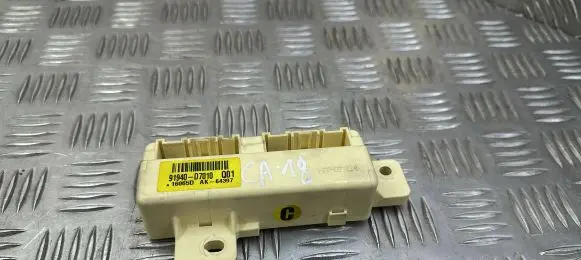 KIA Sportage Fuse module 91940D7010