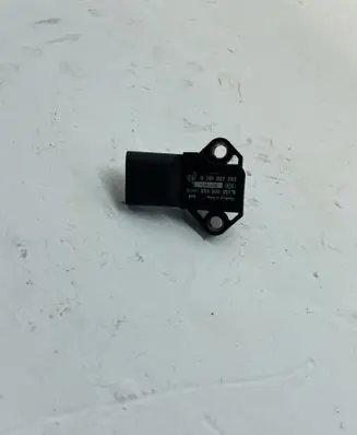 Volkswagen PASSAT B6 Air pressure sensor 0281002399 038906051B