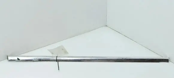 Mercedes-Benz 250 280 C CE W114 Front door glass trim molding