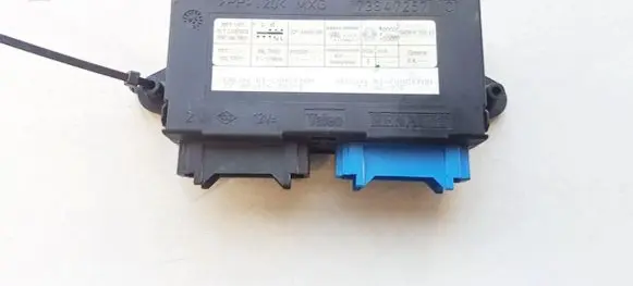 Renault Espace III Comfort/convenience module 7700416293b 7700416293-b