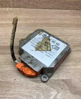 Volkswagen Golf III Airbag control unit/module 6N0909603 5WK4137 WITHPLUG