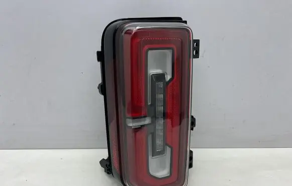 Ford Bronco Rear/tail lights M2DB-13N553-AE