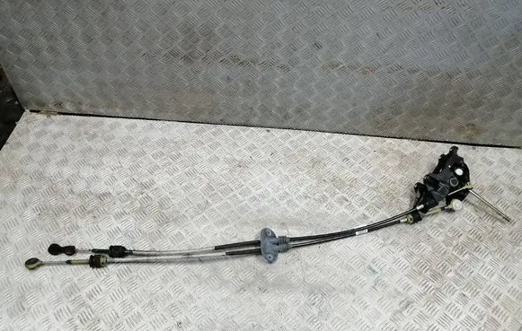 Ford Focus Gear shift cable linkage BV6R7E395GC 131116