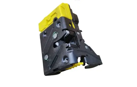 Volvo XC90 Front door lock 30699747