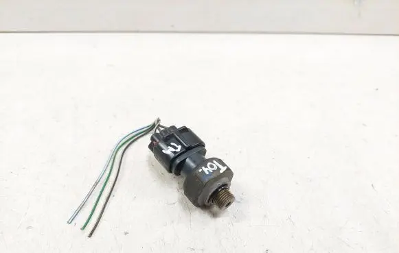 Toyota Avensis T250 Air conditioning (A/C) pressure sensor 4990007141