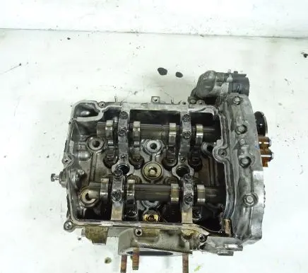 Subaru Legacy Engine head T20DRH105