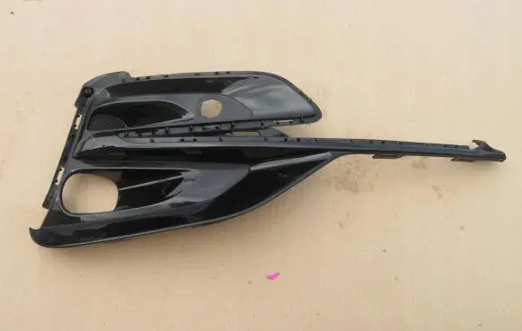 Ford Kuga III Front bumper lower grill LV4B17K947R