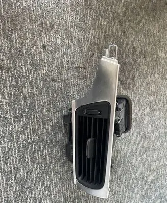 Audi A7 S7 4G Dashboard side air vent grill/cover trim
