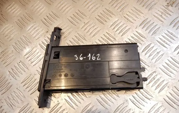 BMW 3 E90 E91 Cup holder 7127463 36162