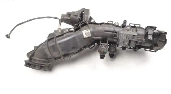 BMW 1 F20 F21 Intake manifold 8513854