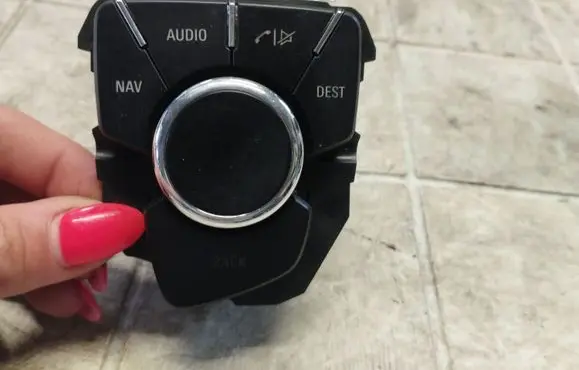 Opel Insignia A Multifunctional control switch/knob 13310070 211447