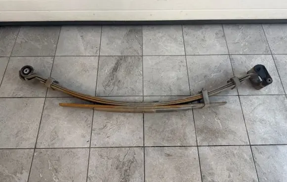 Volkswagen Amarok Rear leaf spring 