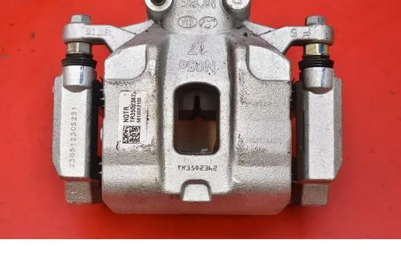 KIA Sportage Front brake caliper 58130R2100