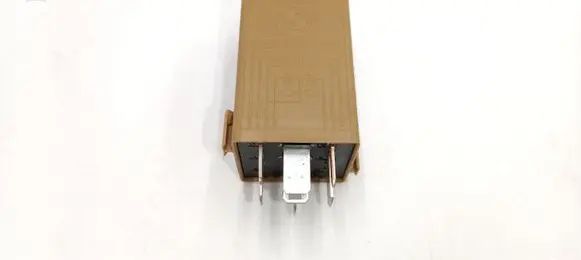 BMW 5 E60 E61 Window control relay 61368384505 8384505