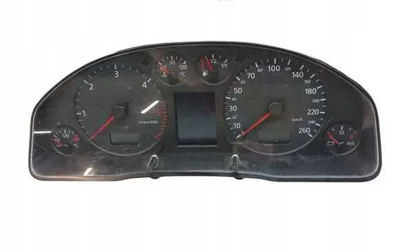 Audi A4 S4 B5 8D Speedometer (instrument cluster) 8D0920931T
