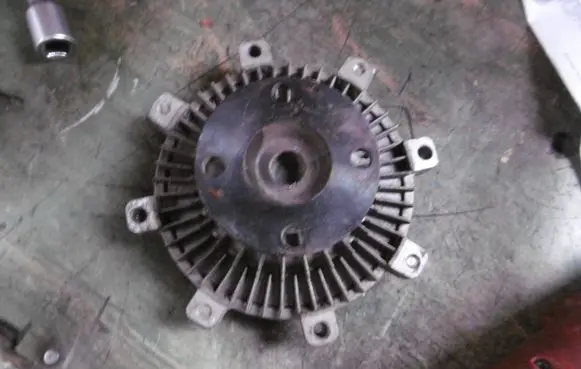 Hyundai Terracan Viscous fan clutch 