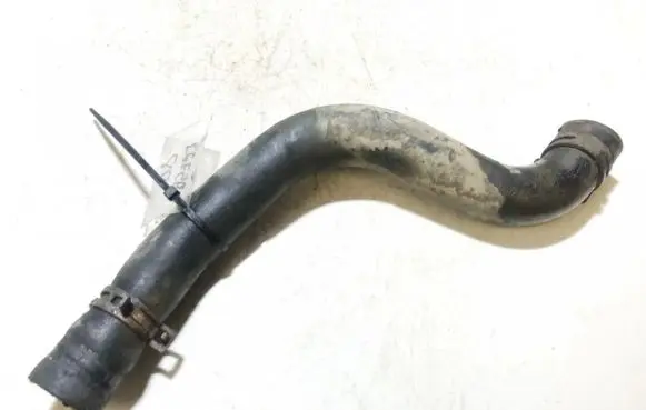Mazda 2 Engine coolant pipe/hose