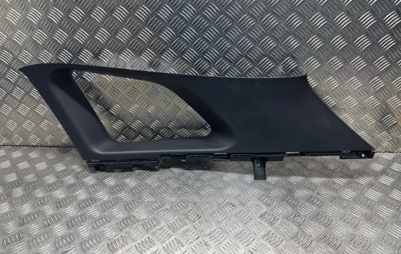 Hyundai i30 (D)pillar trim (top) 85860A6500 1303072010 279298222