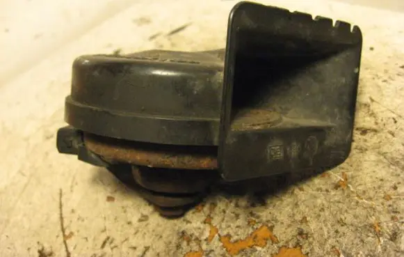 Volvo S70 V70 V70 XC Horn signal MIXOFIAMKLAXON