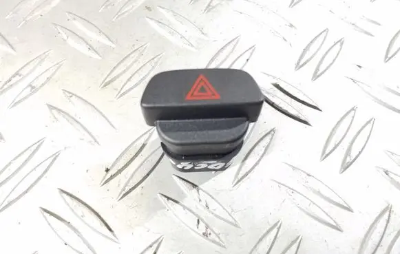 Ford Focus Hazard light switch 4M5T13A350AC