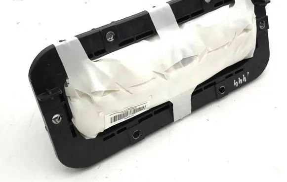 Volvo V60 Passenger airbag P031663065 0589P1000768 1T181760452163