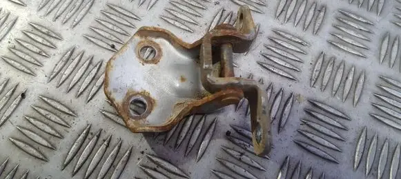 Mazda 323 F Front door upper hinge