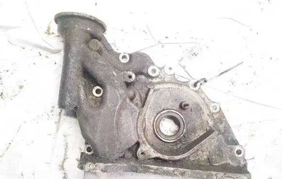 Hyundai Elantra Oil filter mounting bracket