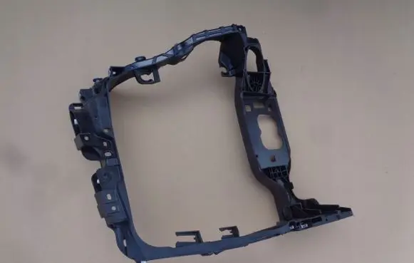 Porsche Macan (95B) Headlight/headlamp mounting bracket 