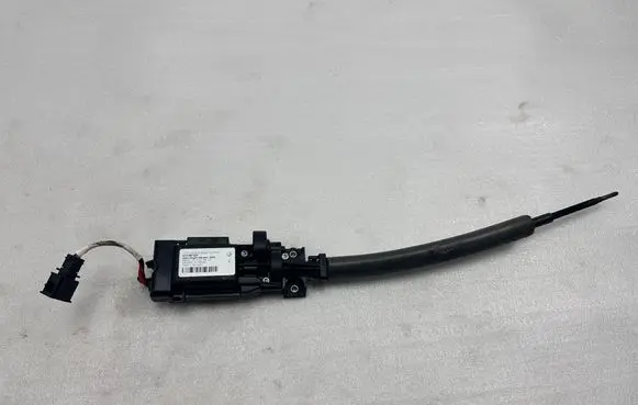 Audi A8 S8 D4 4H Seat belt adjustment motor 4H0857833
