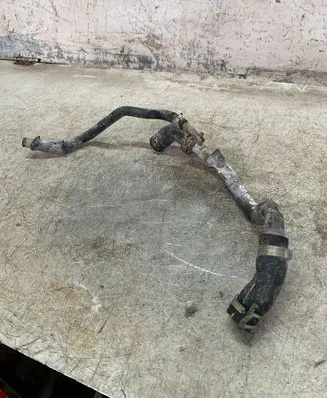 Nissan Qashqai J12 Engine coolant pipe/hose