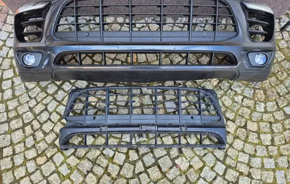 Porsche Macan (95B) Front bumper 95B807221