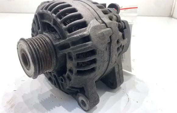 Peugeot Partner Generator/alternator 9646321880