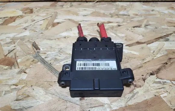 BMW 5 F10 F11 Current control relay 9153418