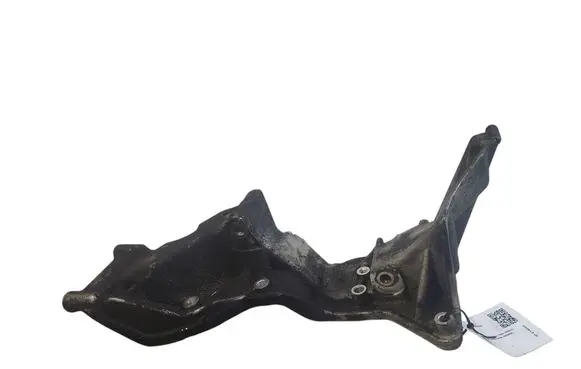 Volvo V60 Generator/alternator bracket 31367268