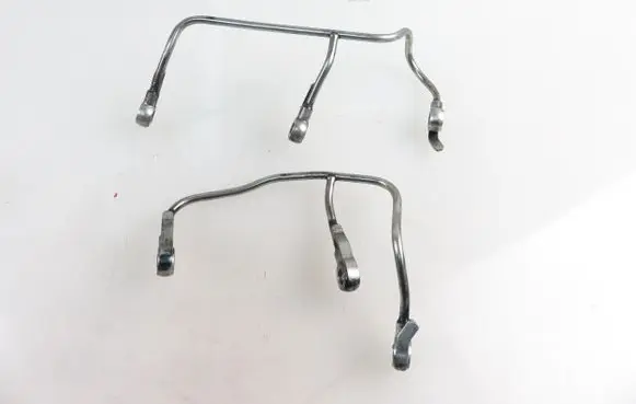 Subaru Impreza III Fuel injector supply line/pipe 