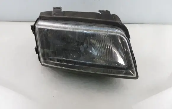 Audi A4 S4 B5 8D Headlight/headlamp 0301094002 8D9941004D