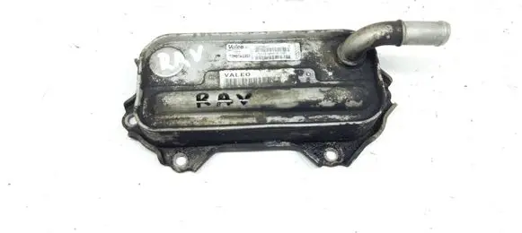 Toyota RAV 4 (XA30) Oil filter mounting bracket 157100R010