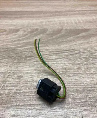 BMW 3 F30 F35 F31 Plug wire 14520491 3PIN