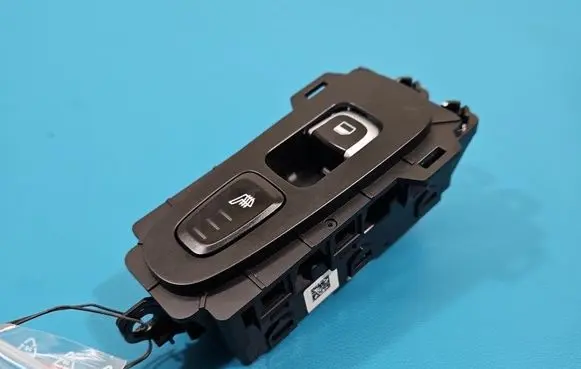 KIA Stinger Electric window control switch 93580J5000 IMPRK1521090